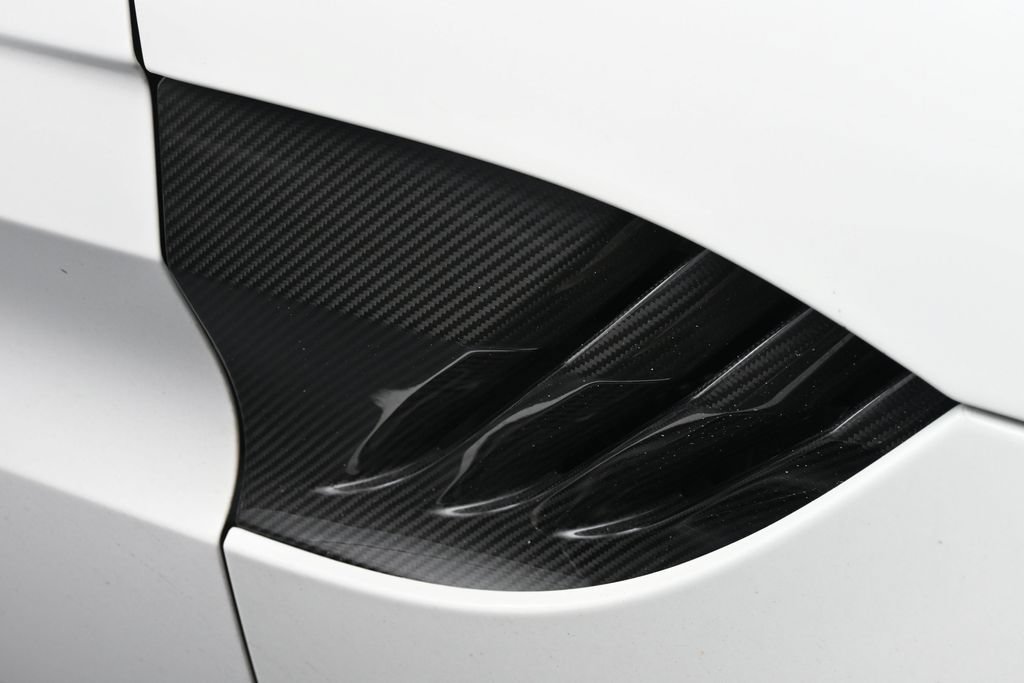 Used 2023 Aston Martin V8 Vantage Roadster RWD image 26