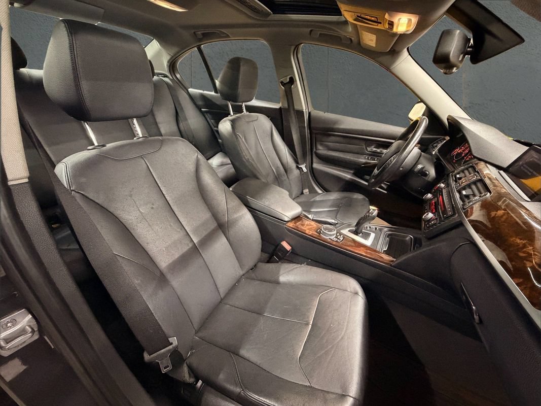 Used 2014 BMW 328i xDrive Sedan AWD/4WD image 25