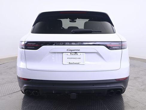 Certified 2023 Porsche Cayenne AWD/4WD image 6
