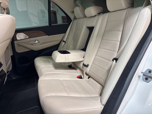 Used 2024 Mercedes-Benz GLE 350 4MATIC image 27