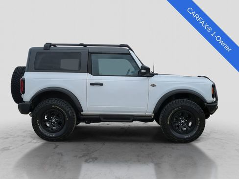 Used 2023 Ford Bronco Wildtrak image 9