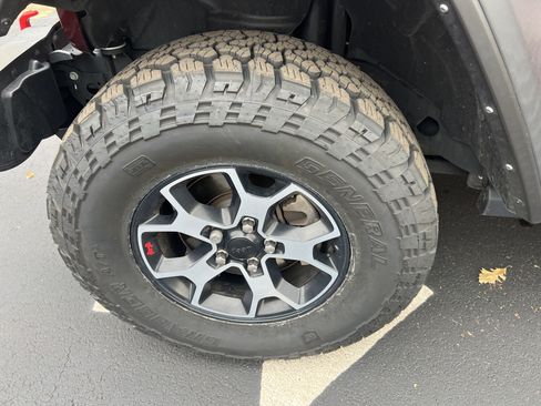 Used 2021 Jeep Wrangler Unlimited Rubicon w/ Safety Group image 9