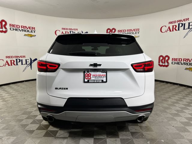 New 2026 Chevrolet Blazer LT w/ Convenience Package FWD image 6