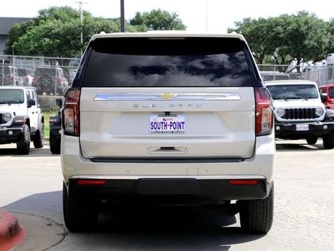 Used 2023 Chevrolet Suburban LS w/ Driver Alert Package RWD image 6