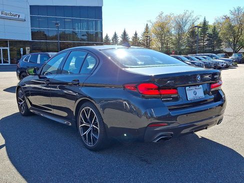 Used 2023 BMW 530i xDrive w/ M Sport Package image 4