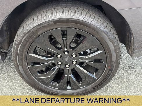 Certified 2025 Ford Expedition Platinum w/ Stealth Appearance Package AWD/4WD image 22