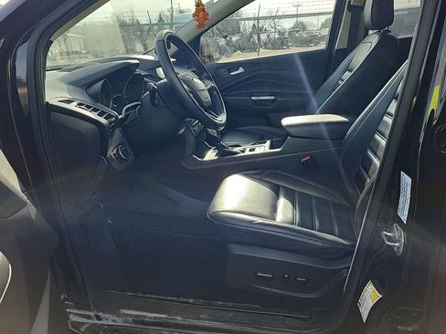 Used 2019 Ford Escape SEL image 4