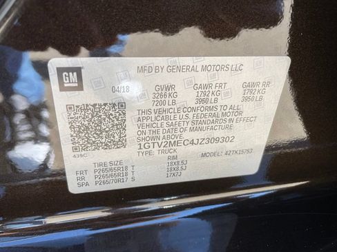 Used 2018 GMC Sierra 1500 SLE w/ SLE Value Package AWD/4WD image 32