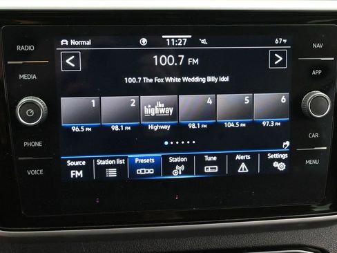 Used 2023 Volkswagen Atlas Cross Sport SEL R-Line AWD/4WD image 19