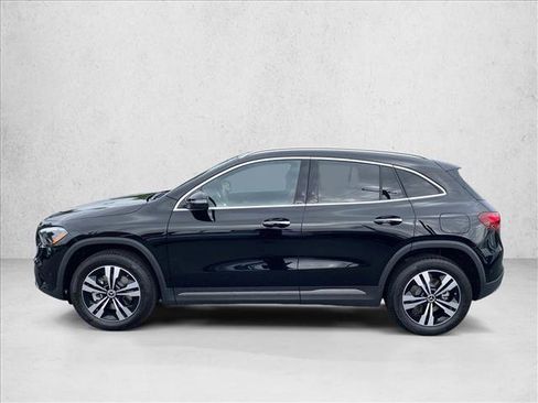 Certified 2025 Mercedes-Benz GLA 250 image 5