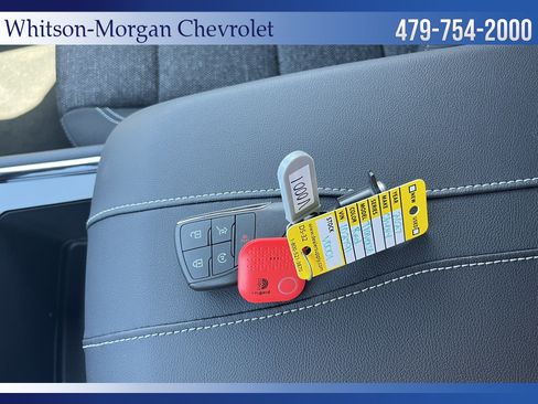 New 2027 Chevrolet Traverse LT w/ Sun and Wheel Package FWD image 26