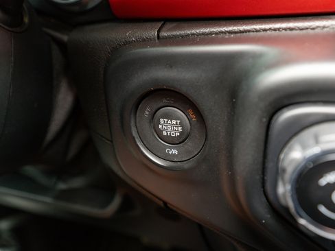 Used 2020 Jeep Gladiator Rubicon image 32