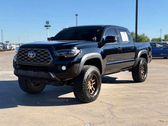 Used 2023 Toyota Tacoma TRD Off-Road AWD/4WD image 3