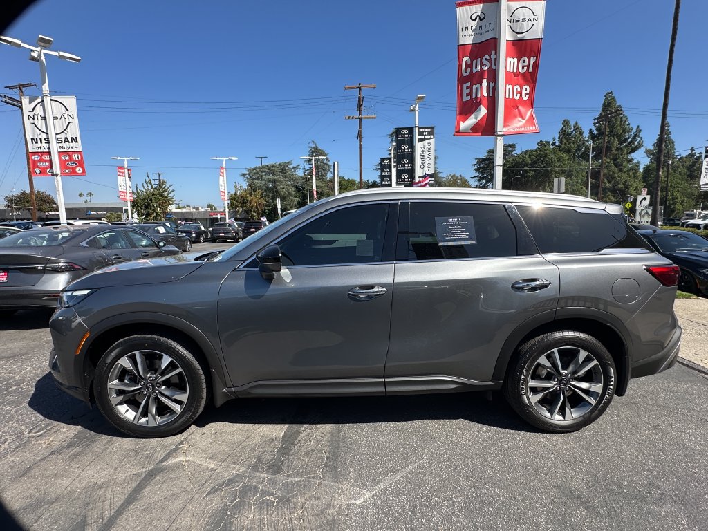 Certified 2023 INFINITI QX60 Luxe w/ Performance Audio Package AWD/4WD image 3