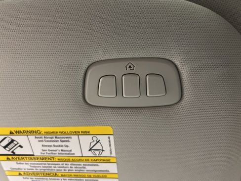 New 2025 Ford Expedition Active image 25