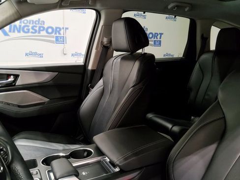 Used 2024 Acura MDX FWD w/ Technology Package image 17