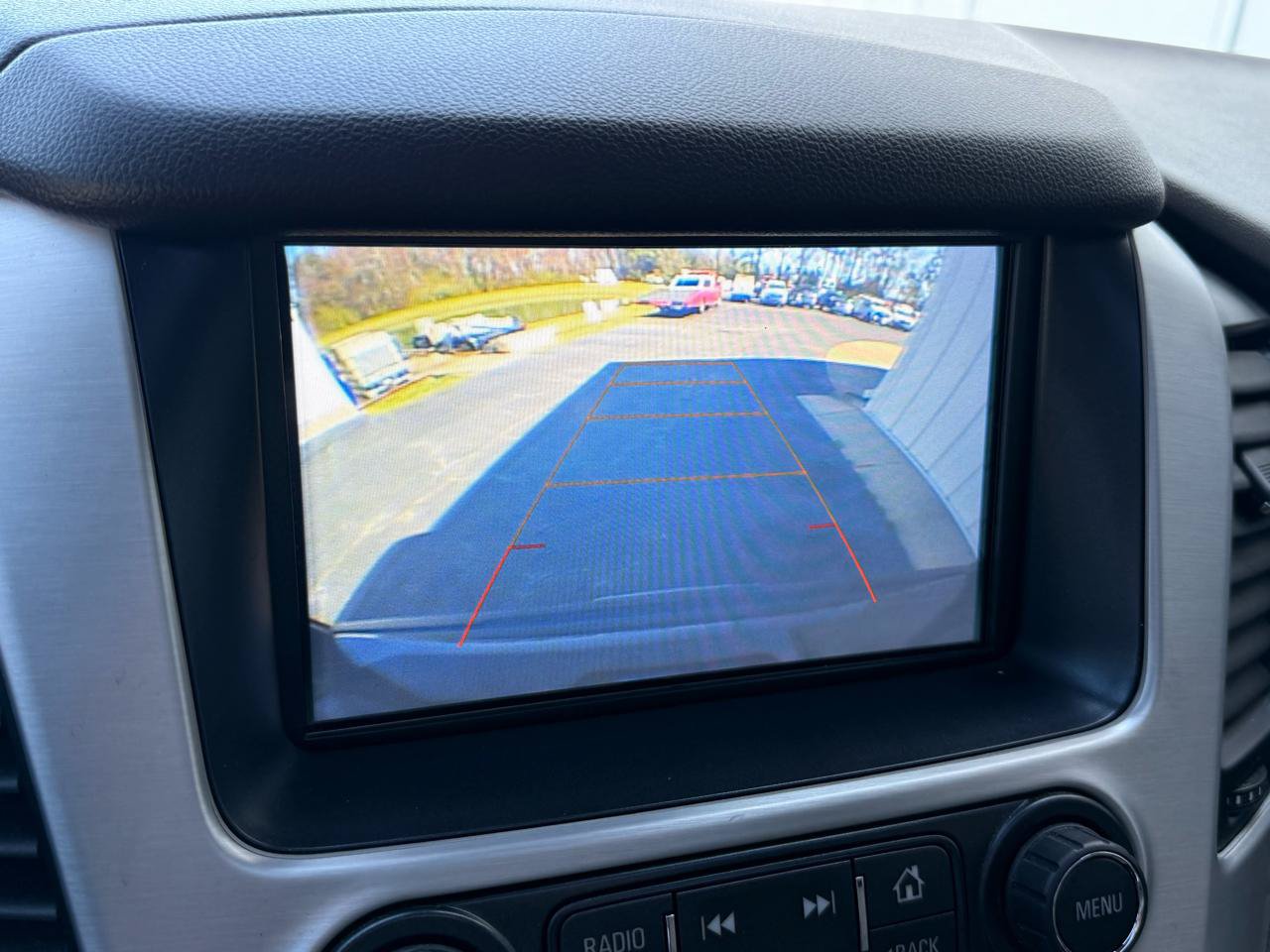 Used 2019 GMC Yukon SLT w/ Premium Edition AWD/4WD image 23