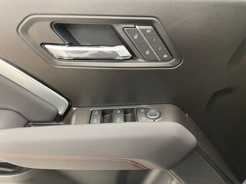 New 2025 Chevrolet Colorado Z71 w/ Technology Package image 11