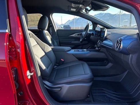 New 2026 Chevrolet Equinox EV LT AWD/4WD image 22