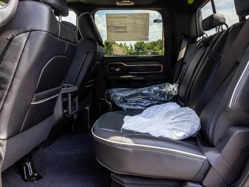 New 2026 RAM 3500 Limited AWD/4WD image 37