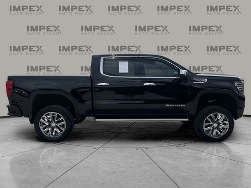 Used 2023 GMC Sierra 1500 Denali w/ Denali Reserve Package AWD/4WD image 6