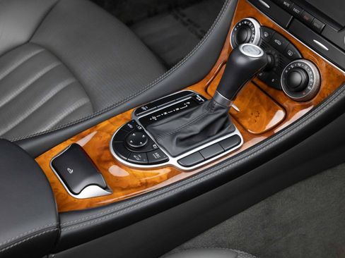 Used 2005 Mercedes-Benz SL 65 AMG image 18