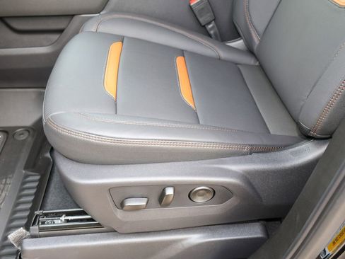 New 2026 GMC Sierra 1500 AT4 image 8