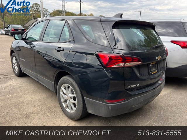 Used 2024 Chevrolet Equinox LS w/ Driver Confidence II Package FWD image 4