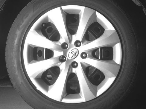 Used 2025 Toyota Corolla LE FWD image 13