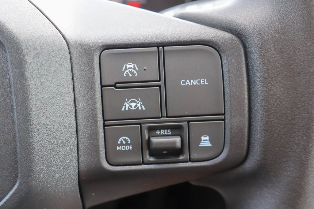 Used 2026 Toyota RAV4 LE AWD/4WD image 12