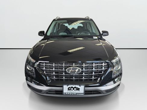 New 2026 Hyundai Venue SEL FWD image 8