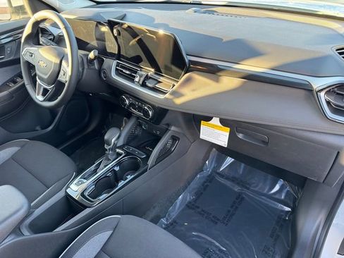 New 2026 Chevrolet TrailBlazer LT w/ Convenience Package image 6