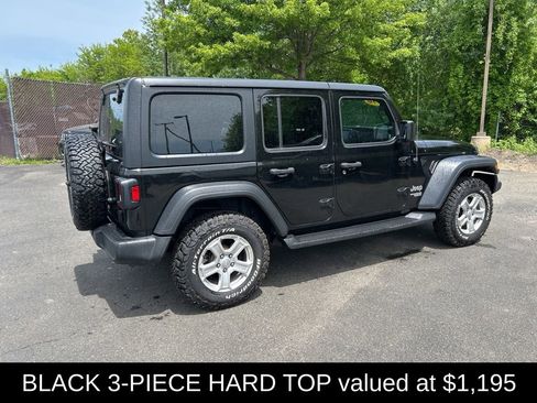 Used 2018 Jeep Wrangler Unlimited Sport S AWD/4WD image 4
