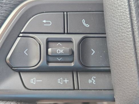 Used 2026 Toyota Tundra Limited AWD/4WD image 22