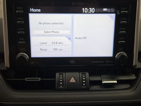 Used 2019 Toyota RAV4 XLE Premium w/ Cold Weather Package FWD image 18