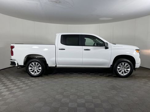 Used 2024 Chevrolet Silverado 1500 Custom image 26