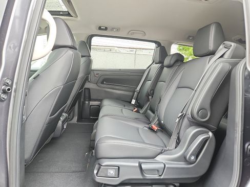 New 2026 Honda Odyssey EX-L image 6