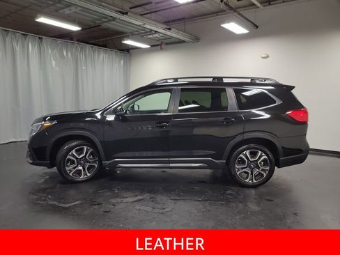 Used 2023 Subaru Ascent Limited AWD/4WD image 5