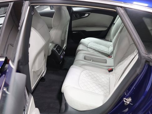 Used 2013 Audi S7 Prestige image 41