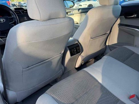 Used 2013 Toyota Camry XLE w/ Convenience Pkg image 27