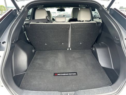 Used 2025 Mitsubishi Eclipse Cross SEL AWD/4WD image 12