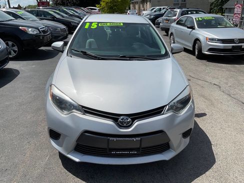 Used 2015 Toyota Corolla LE FWD image 4