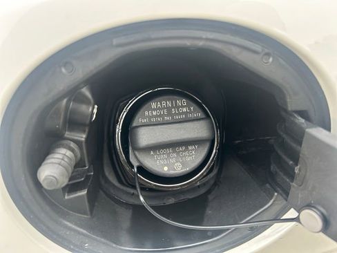 New 2026 Subaru Ascent Limited image 17