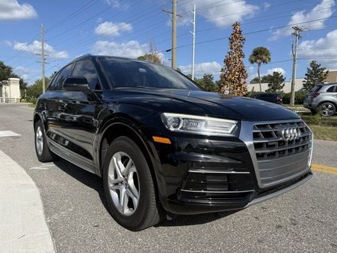 Used 2018 Audi Q5 2.0T Premium AWD/4WD image 5