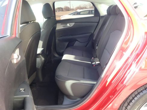 Used 2019 Kia Forte LXS image 17