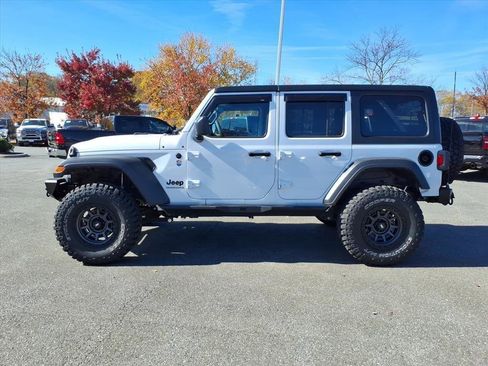 New 2024 Jeep Wrangler Sport S image 7