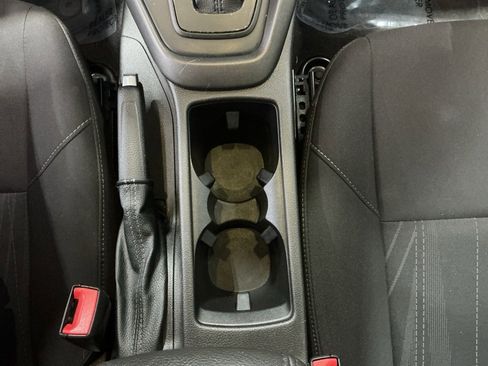 Used 2017 Ford Focus SEL image 18