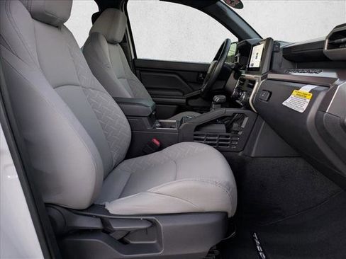 Certified 2025 Toyota Tacoma SR5 image 21