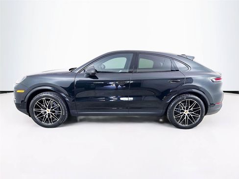 Used 2024 Porsche Cayenne Coupe AWD/4WD image 30
