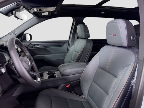 New 2026 GMC Acadia AT4 w/ Luxury Package AWD/4WD image 21